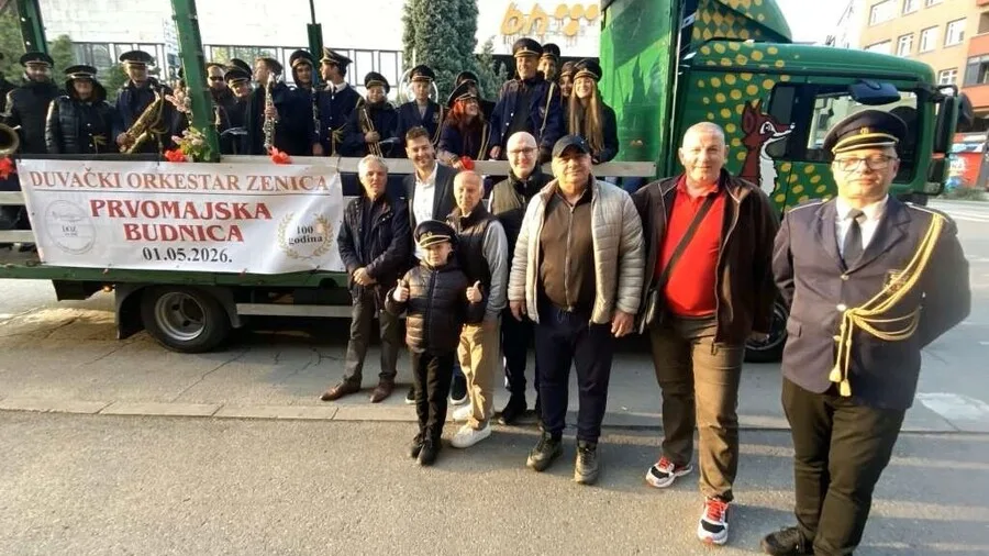 Zenica se probudila uz muziku i ponos: Jubilarna 100. prvomajska budnica na ulicama grada