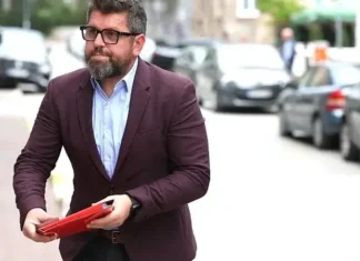 Duraković uputio inicijativu za izmjene Zakona o obrazovanju RS-a: Trajno rješenje za Bošnjake i Hrvate