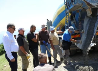 Gradonačelnik Fuad Kasumović obišao radove na betoniranju puta na putnoj komunikaciji Gradište – Lisac