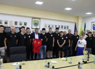 Gradonačelnik Kasumović organizovao prijem za prvake BiH – RK Čelik Junior