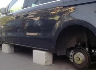 U Zenici ukradeni pneumatici i felge sa dva vozila u istoj ulici