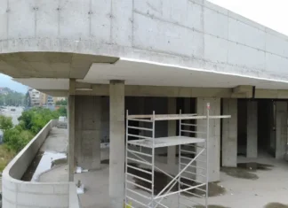 Nastavljeni radovi na drugoj fazi izgradnje zatvorenog olimpijskog bazena u Zenici (FOTO)