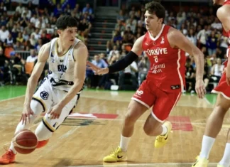 Turska prelomila meč u trećoj četvrtini i slavila protiv BiH Foto: Klix.ba