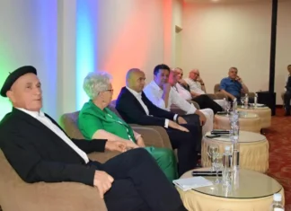 Panel “Korijeni koji obavezuju” okupio osnivače, veterane i mlađe generacije SDA Zenica (FOTO)