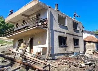 Ministar Sirovica najavio hitnu pomoć porodici Haseljić nakon požara u Vjetrenicama kod Zenice