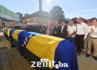 Klanjana zajednička dženaza za petero zeničkih planinara stradalih na Elbrusu (FOTO)
