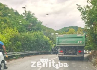 Saobraćajna nesreća na Brodi: Sudarili se Renault i quad (FOTO)