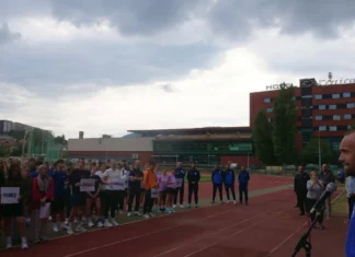 Atletika se vratila na Male olimpijske igre ZDK: Oko 300 mladih takmičara na stadionu u Zenici (FOTO)