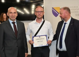 Poticaj za jačanje konkurentnosti od 3,6 miliona KM dobila 162 preduzeća iz ZDK (FOTO)