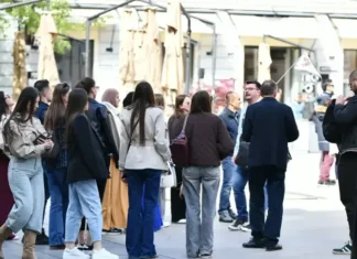 Mladi u BiH roditeljski dom napuštaju kasnije od prosjeka u EU