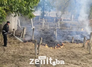 Požar kod Bilmišća u Zenici, vatra zahvatila mezarje