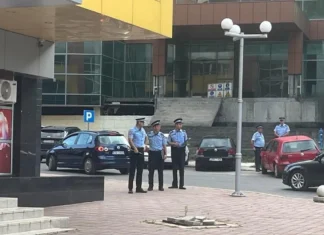 Policija na ulicama u Srebrenici, zabranjena sva okupljanja