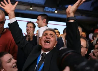 Ilija Srdanović nakon pobjede studenata: Gradit ćemo bolju Srbiju i bolje odnose sa susjedima