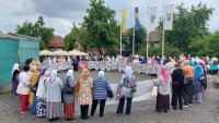 Okupljanje srebreničkih Majki u znak sjećanja na 11. juli 1995. godine