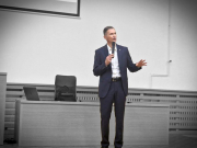 Hrvatski znanstvenik prof.dr. Dragan Primorac oduševio studente na medicinskom fakultetu u Zenici