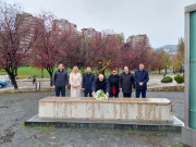 Polaganjem cvijeća na spomen obilježjima u Zenici obilježen Dan državnosti BiH