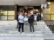 Delegacija NK Čelik i donator Senad Ibrahimpašić uručili 25 članskih kartica za dječake i djevojčice JU "Dom-porodica"