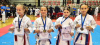 Karate klubu "Perfekt" 33 medalje sa turnira iz Tuzle, Doboja i Mostara (FOTO)